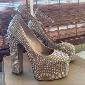 Steve Madden Cream and Silver Rhinestone Heels